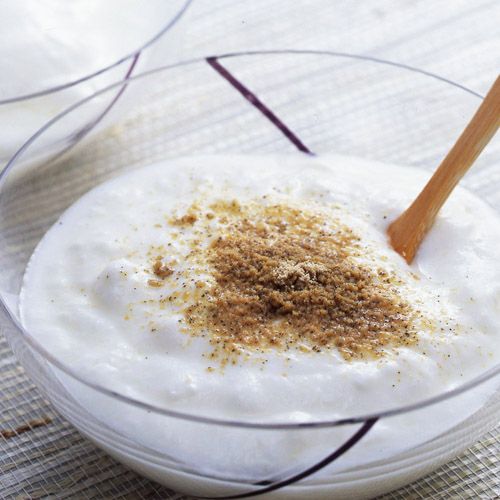 きな粉とヨーグルト　イメージ